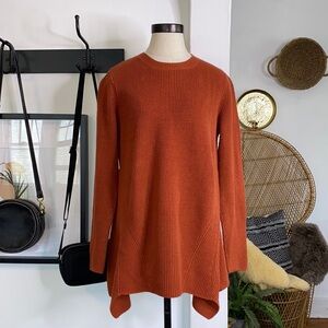 LOGO a size M knit sweater